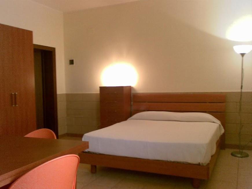 Hotel Oasi Degli Angeli Zapponeta Exterior foto